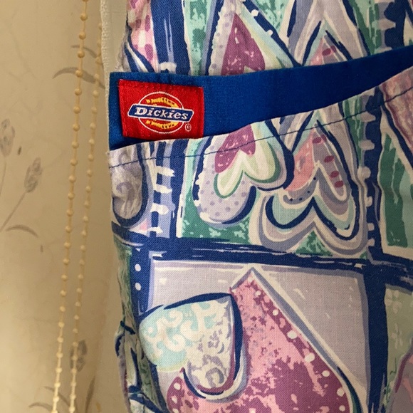 Scrub top - Picture 2 of 2